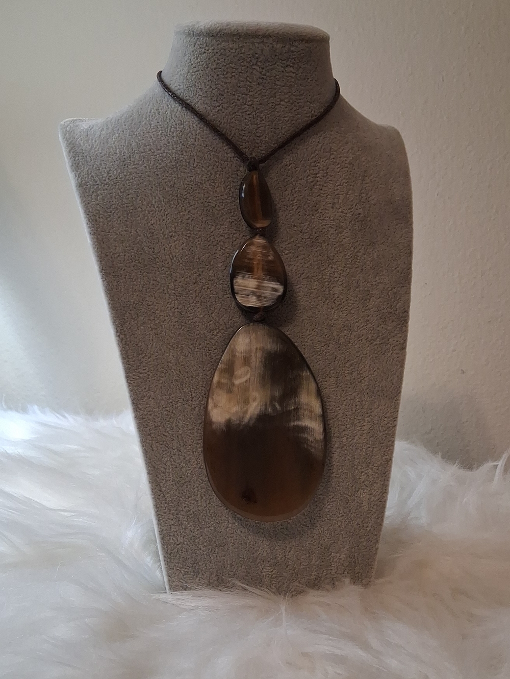 NWT J. Jill Brown Cream Teardrop Pendant Adjustable Necklace